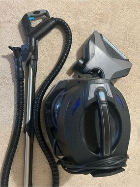 Rainbow SRX Cleaning System and Humidifier – Like New